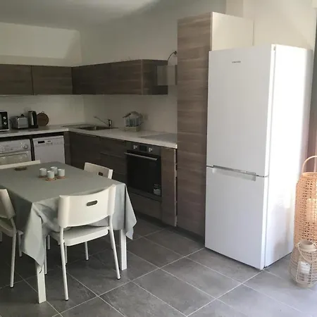 Vue A La Campagne Apartman *
